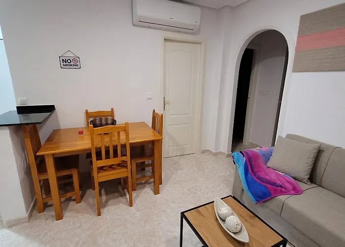 Guest house Ground Floor With Terrace And Pool