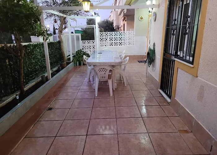Ground Floor With Terrace And Pool Guest house Torrevieja