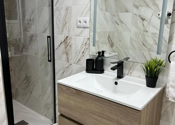 Ground Floor With Terrace And Pool Gæstehus *