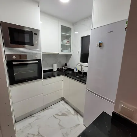 Guest house Ground Floor With Terrace And Pool Torrevieja