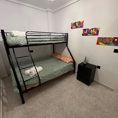 Ground Floor With Terrace And Pool Guest house Torrevieja