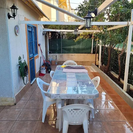 Ground Floor With Terrace And Pool Torrevieja