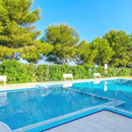 Guest house Ground Floor With Terrace And Pool *