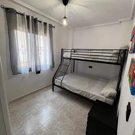 Ground Floor With Terrace And Pool Guest house Torrevieja